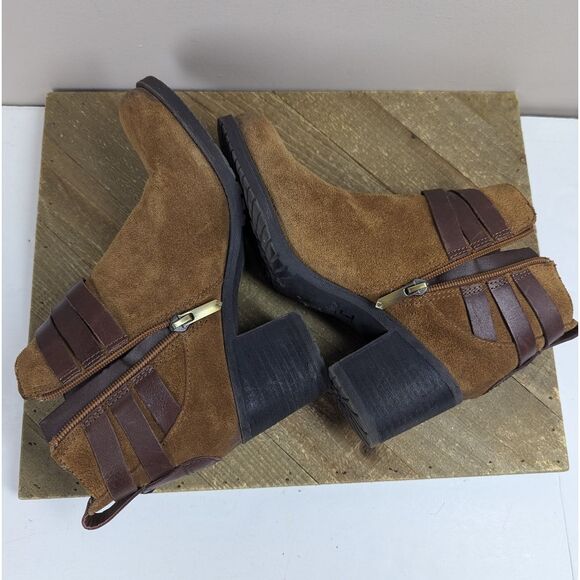 Sam Edelman Hannah Chelsea Boots Suede Belted Ankle Booties Size 7 | 2.5” Heel - Picture 7 of 10